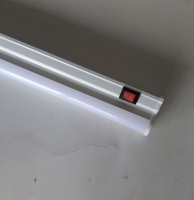 生产厂家直销直流12V-80V全塑带开关LED灯管图2
