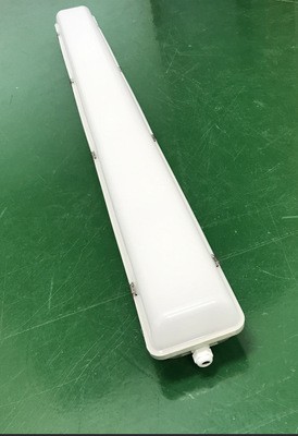 T8 1.2米阻燃PC灯罩双管三防灯透明罩/乳白罩图2