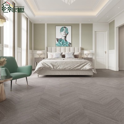 鱼骨拼地板奶油色家用耐磨锁扣地板地暖地板三层实木地板厂家直销图3