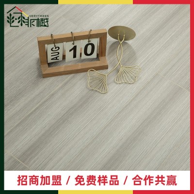 现货三层复合实木地板E0北欧轻奢松木原木家用防水地暖地板厂家图1