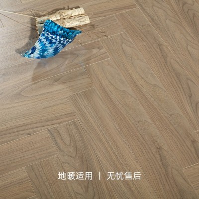 奶油色实木人字拼木地板12mm小红书同款耐磨三层实木地板厂家直发图3