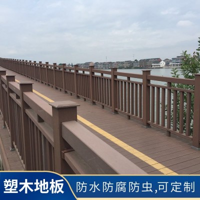 塑木地板户外长条木塑地板市政园林工程塑木地板公园栈道木塑板材图2