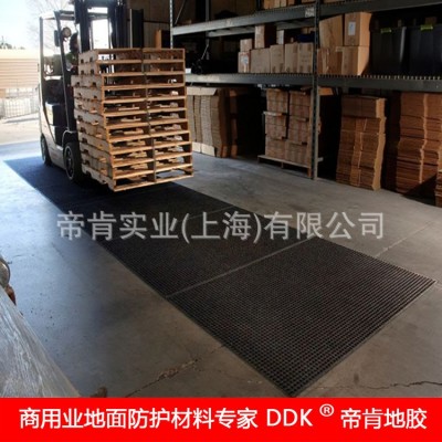 防滑耐磨南京工业地垫 抗重压PVC车间防油地垫 工厂耐压地板胶图2
