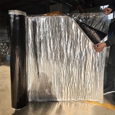 自粘防水卷材铝箔面自粘聚合物改性沥青防水卷材彩钢瓦屋面防水图2