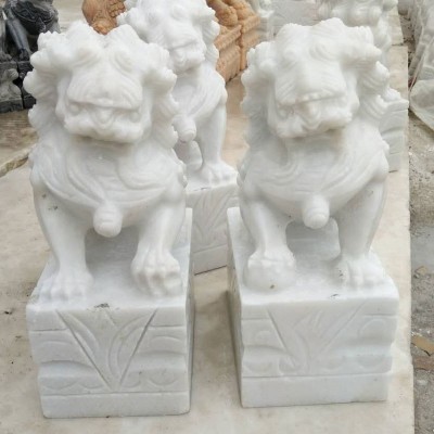 批发石雕狮子墓地石狮子汉白玉石狮子墓前摆放石头狮子低价供应图2