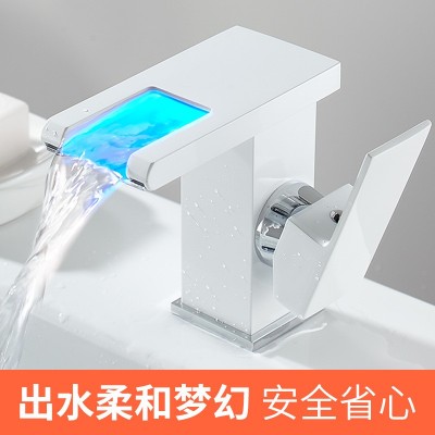 水龙头台上洗手盆面盆冷热浴室柜卫生间黑色LED发光瀑布式水龙头图3