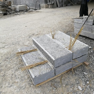 雕刻花纹台阶石批量出售青石板踏步石条石脚踏石仿古铺路石板材图2