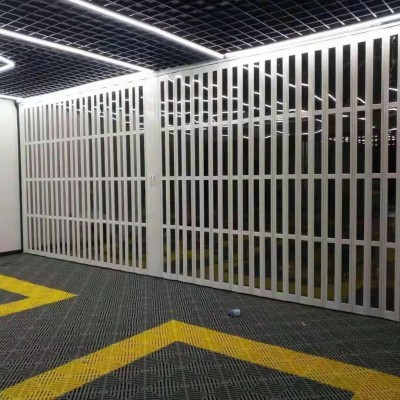 成都汽车美容4S折叠门弧形水晶商场无下轨洗车房隔断铝合金推拉门图5