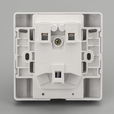 86型空调漏保32A/40A电热水器2P漏电保护空气开关暗装厂家批发  1只图4